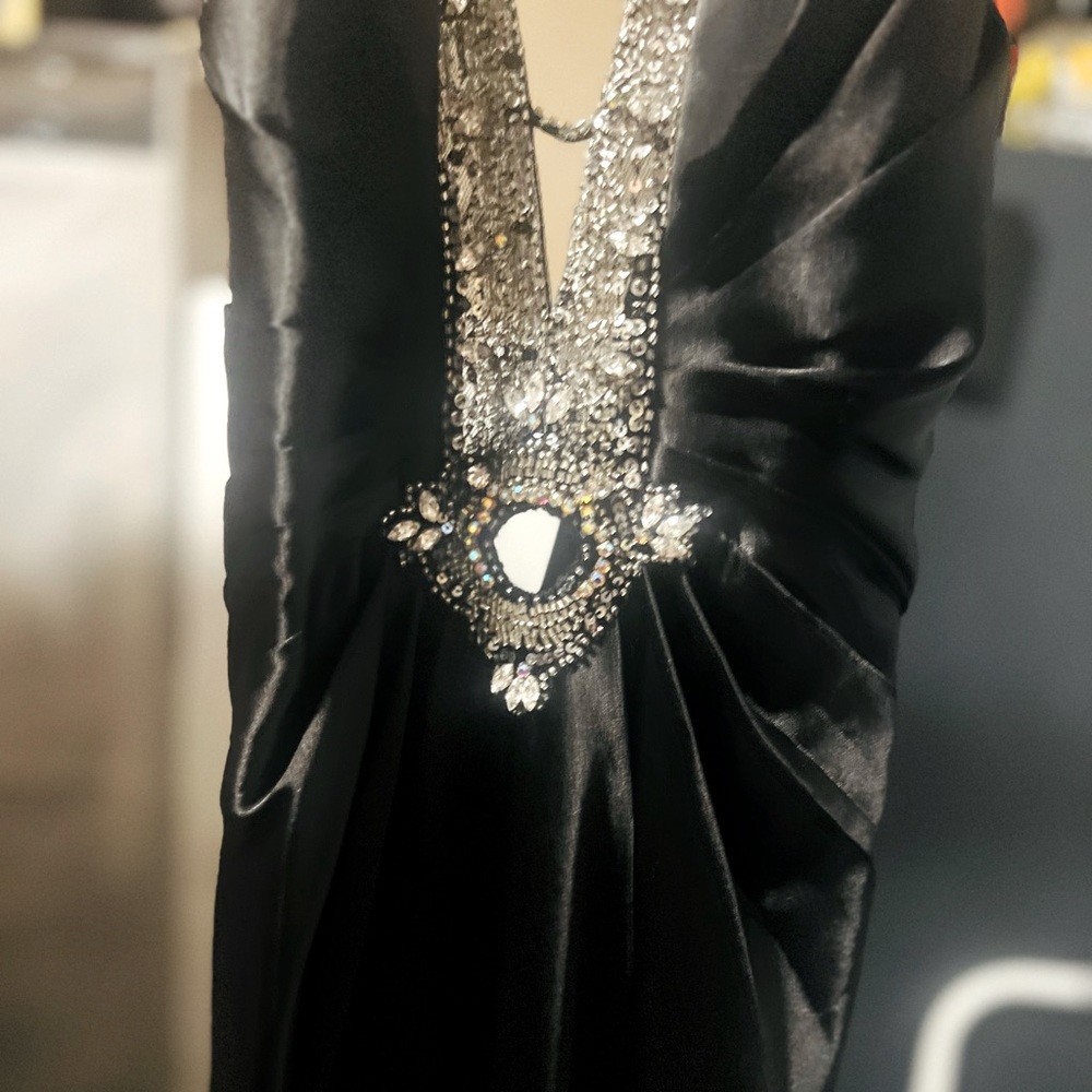 Stunning Faviana Couture dress